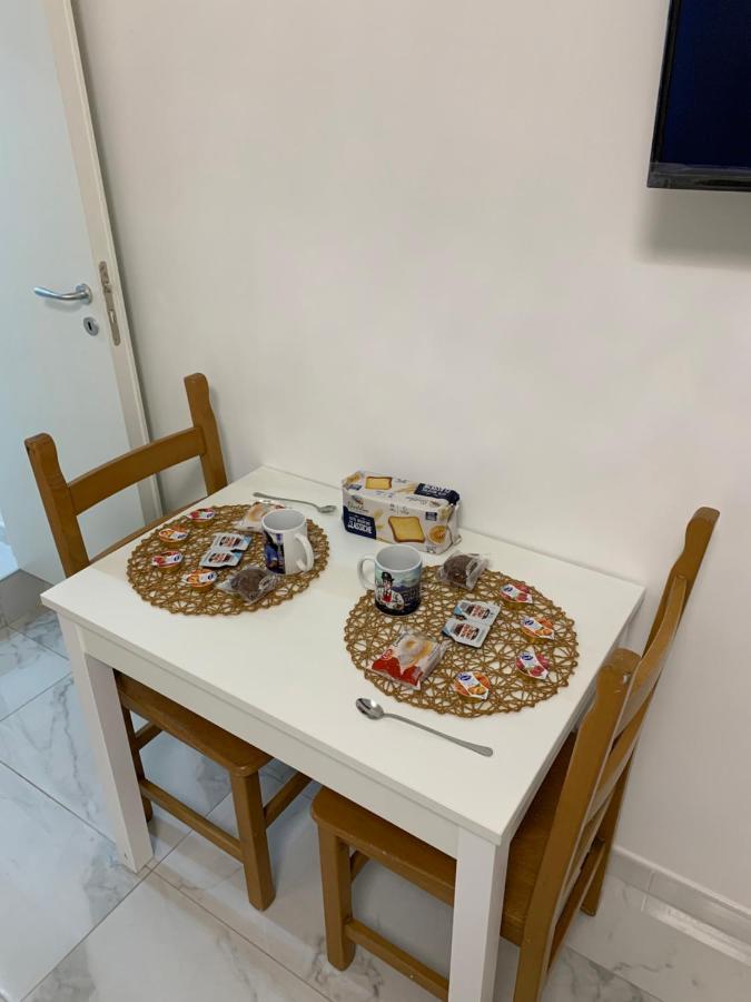 A Cas E Nanninell Apartment Наполи Екстериор снимка