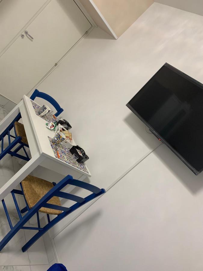 A Cas E Nanninell Apartment Наполи Екстериор снимка